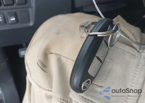 2017 Nissan Titan Xd Pro-4X Diesel z USA, uszkodzony, nr VIN 1N6BA1F49HN550914